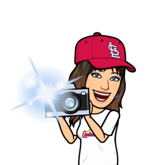 Meet your Posher, Kat - Picture 2 of 2